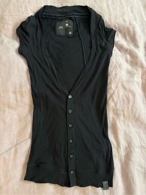 G-Star Black Short-Sleeve Button-Down V-Neck Top